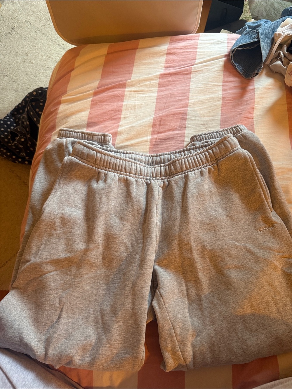 Aritzia Lo-rise Sweatfleece  Mega Fit Sweat Pants